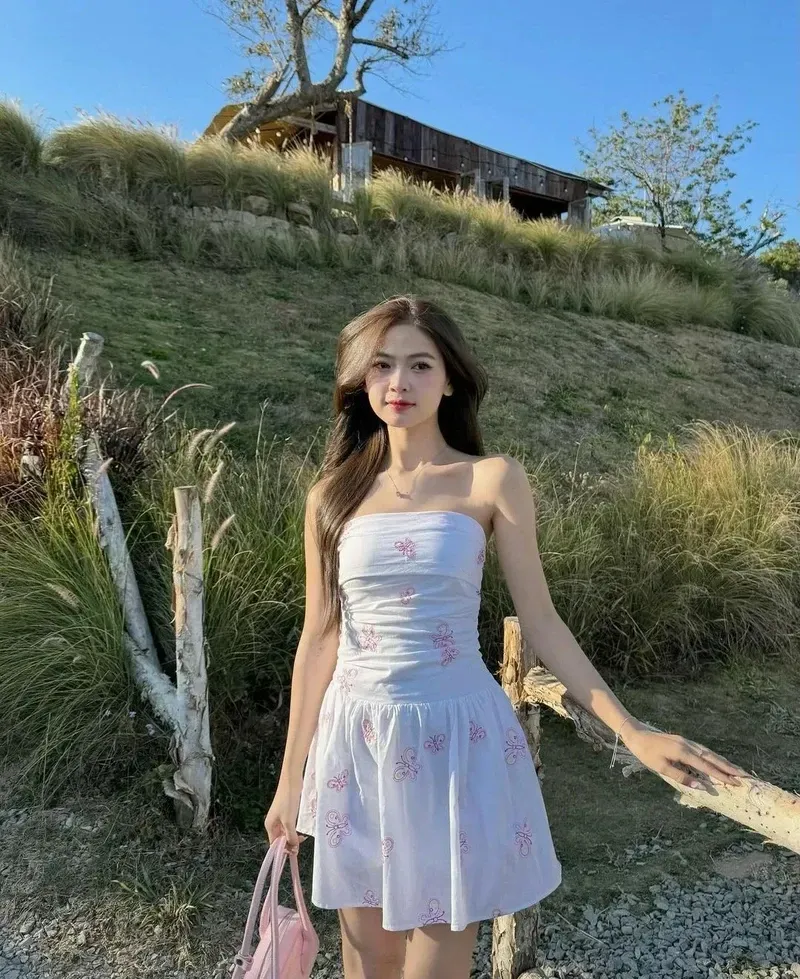 Fb gái đẹp thu hút mọi ánh nhìn nhờ vẻ đẹp tươi mới